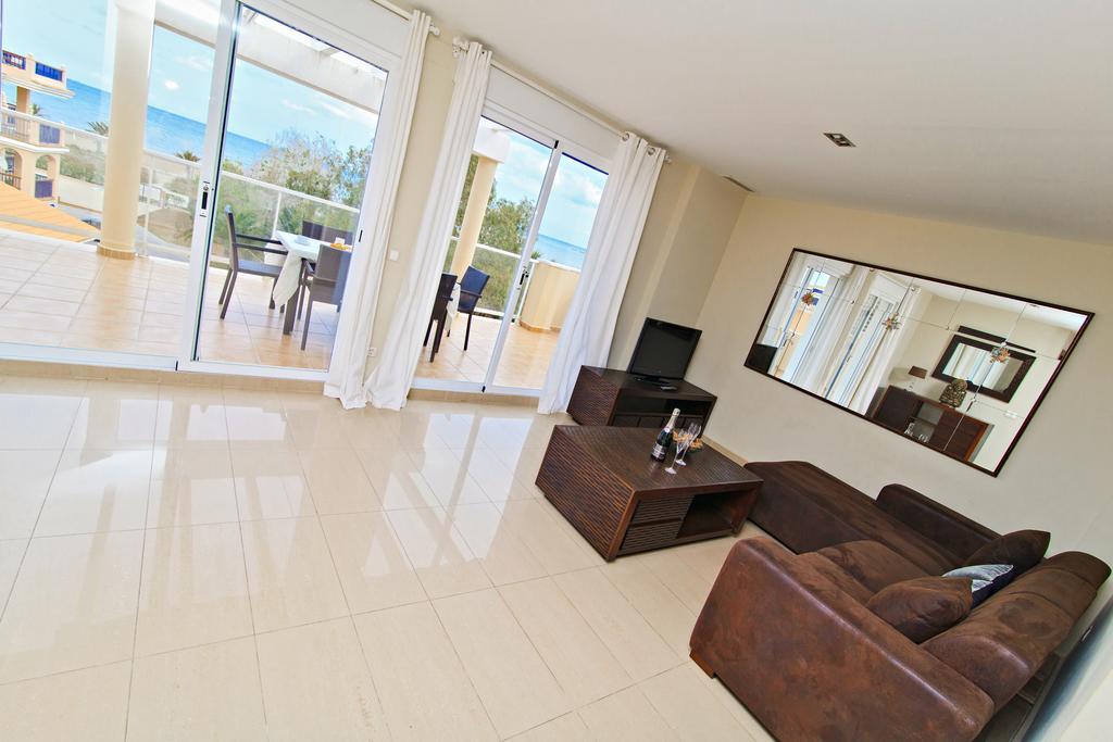 Apartamentos Carlton Vyb Denia Kültér fotó